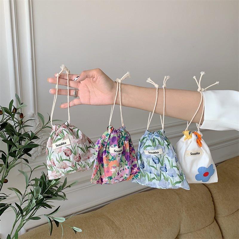 Stylish Small Fabric Flower Drawstring Bag For Cosmetic And Daily Essentials Organization