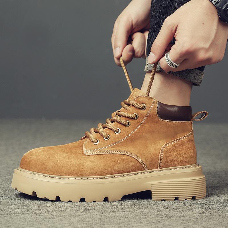 Nuove scarpe da uomo in pelle fatte a mano 2025 autunno tendenza retrò scarpe casual da esterno con plateau basse versatili scarpe da lavoro