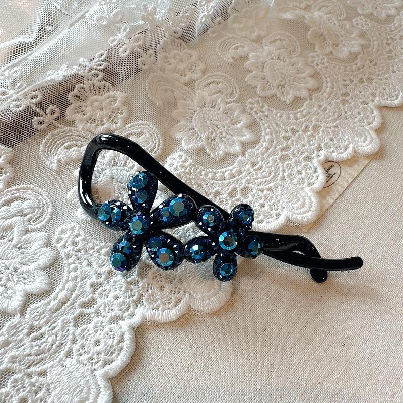 Elegant 3D Flower Twisted Hair Clips, Korean New Arrival for Women