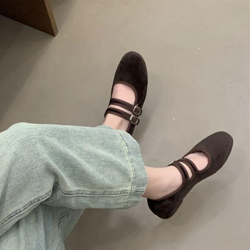 Fashion IPPEUM Ballet Flats Velvet Shoes For Women Buckle Round Toe 2025 New Ballerinas Zapatos Mujer Mary Jane Shoes