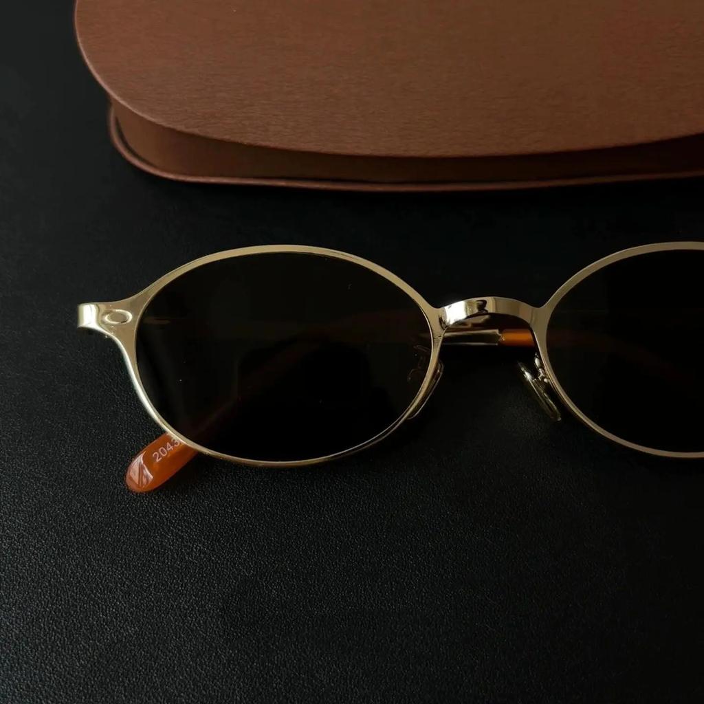 Retro Metal Frame Sunglasses Fashion Men'S Oval Outdoor Sun Glasses Women'S Fashion Trend Uv Protection Eyeglass Uv400