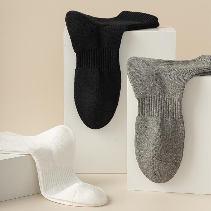 Men's Autumn and Winter Long Soft Cotton Socks, Solid Color Business Series Men's Socks, Sweat-absorbing and Breathable Mid-calf Sports Socks