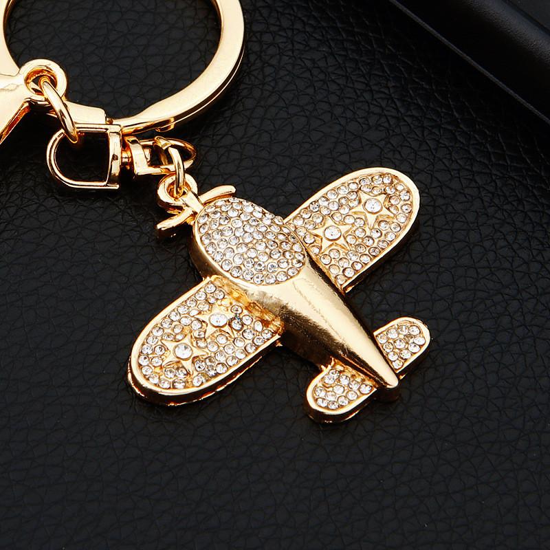 Cute Mini Airplane Keychain With Sparkling Rhinestones Perfect For All Occasions