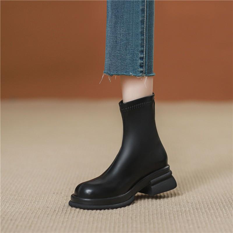 

Простые ботинки Мартина на толстой подошве женские новые осенние коричневые с внутренней платформой маленькие короткие ботинки весенне-осенние одинарные ботинки 40