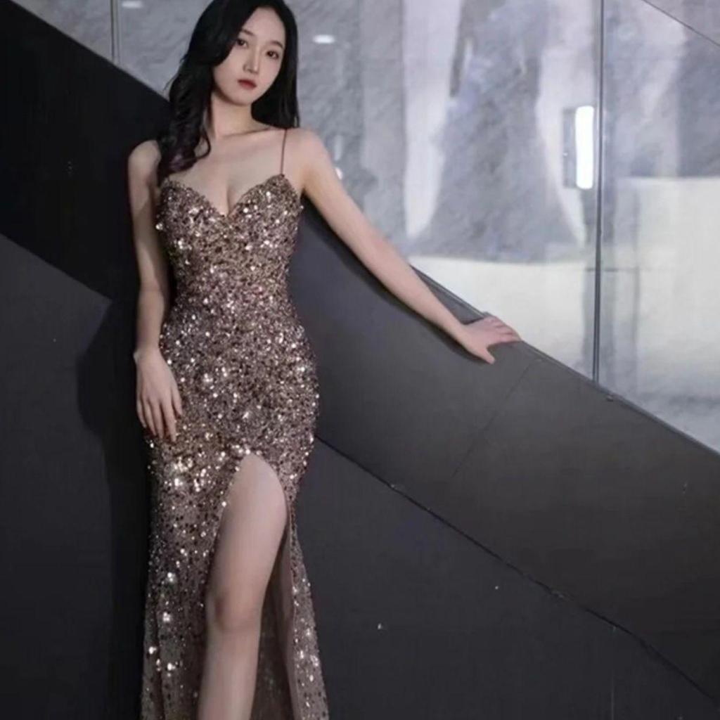 2025 Women's Sexy Sleeveless Backless Sequin Evening Dress with Slit