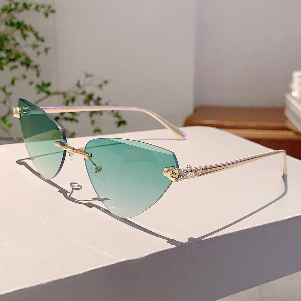 Y2K Vintage Rimless Triangle Cat Eye Sunglasses Women Men Luxury Designer Punk Leopard Head Sun Glasses