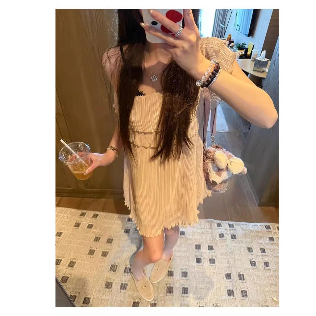 Lotus leaf edge slanted shoulder sleeveless dress women's summer new pure desire loose short skirt vacation style a word skirt