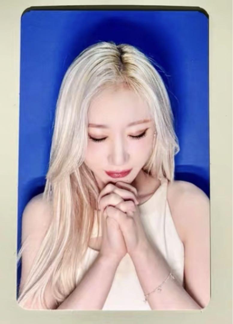 

[USED] itzy GOLD makestar China Shanghai Chaeryeong bonus trading card