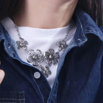 Charm Bohemian Flowers Necklace Pendant Sweater Chain Fashion Boho Ethnic Necklace  Party