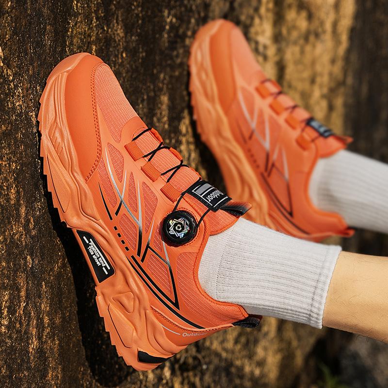 Nya Herrskor Mode Casual Skor Pojkar Studenter Trendiga Mjuka Sula Bekväma Sneakers Herr Klassiska Andningsbara Gymskor