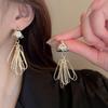Chic European & American Tassel Earrings: Trendy, Long Dangle Design To Flatter Your Face - Versatile Statement Jewelry for Women