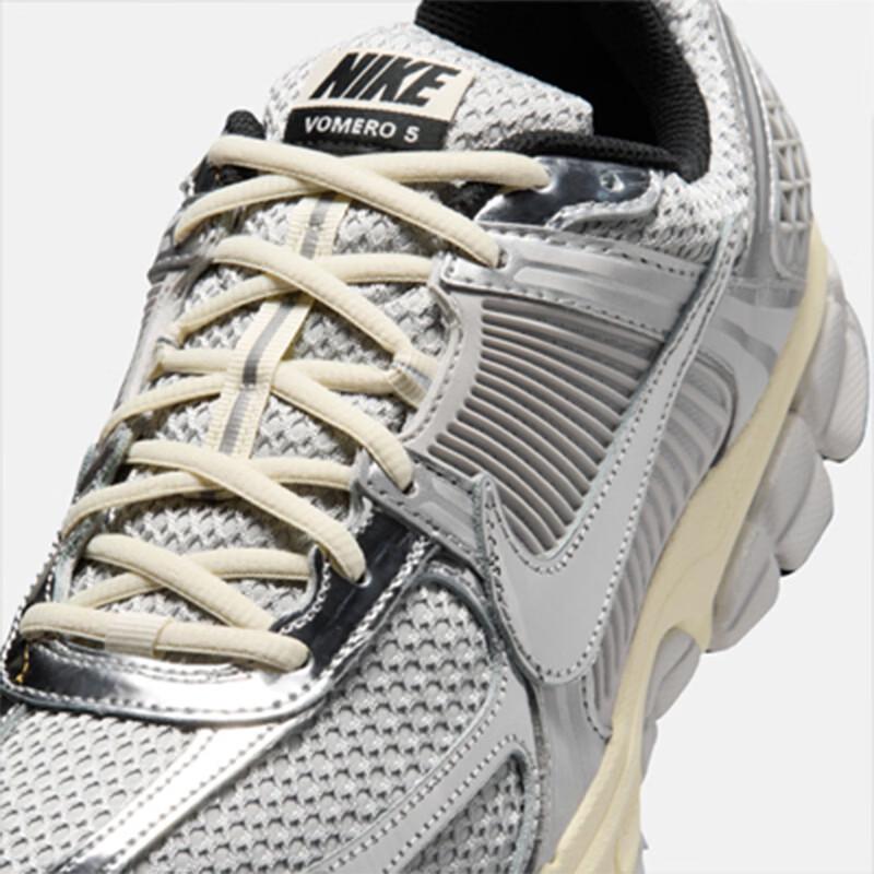 Nike Zoom Vomero 5 Men's Casual Running Shoes
