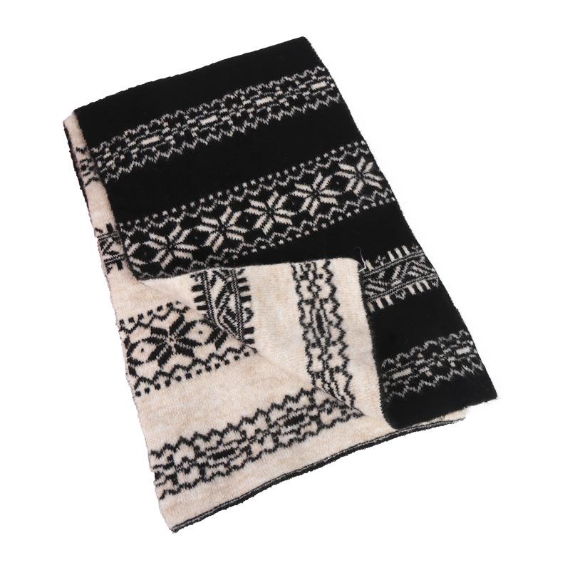 Christmas Snowflake Double-sided Knitted Cashmere Scarf Women's Winter Korean Atmosphere Warm Neck Protection Wool Scarf Shawl