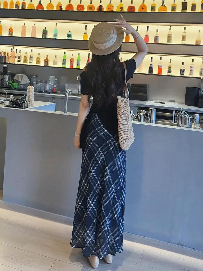 Women's Retro Blue Plaid Fishtail Skirt - Artistic Slimming Summer Style