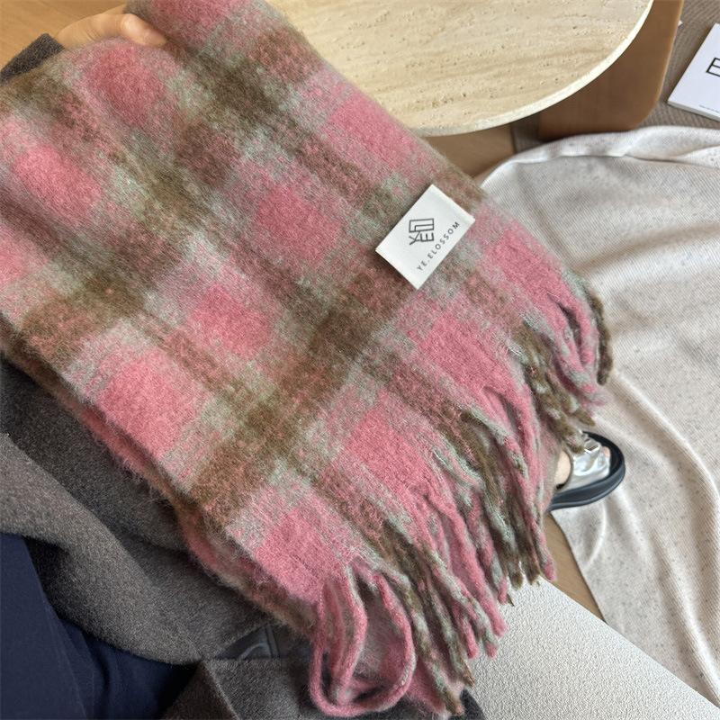 

New scarf women s autumn and winter thickened warm imitation cashmere plaid shawl versatile fringed scarf 205*40cm