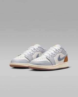 FZ5046-041 Nike GS Air 1 Low SE Phantom Coconut Milk Amber Brown