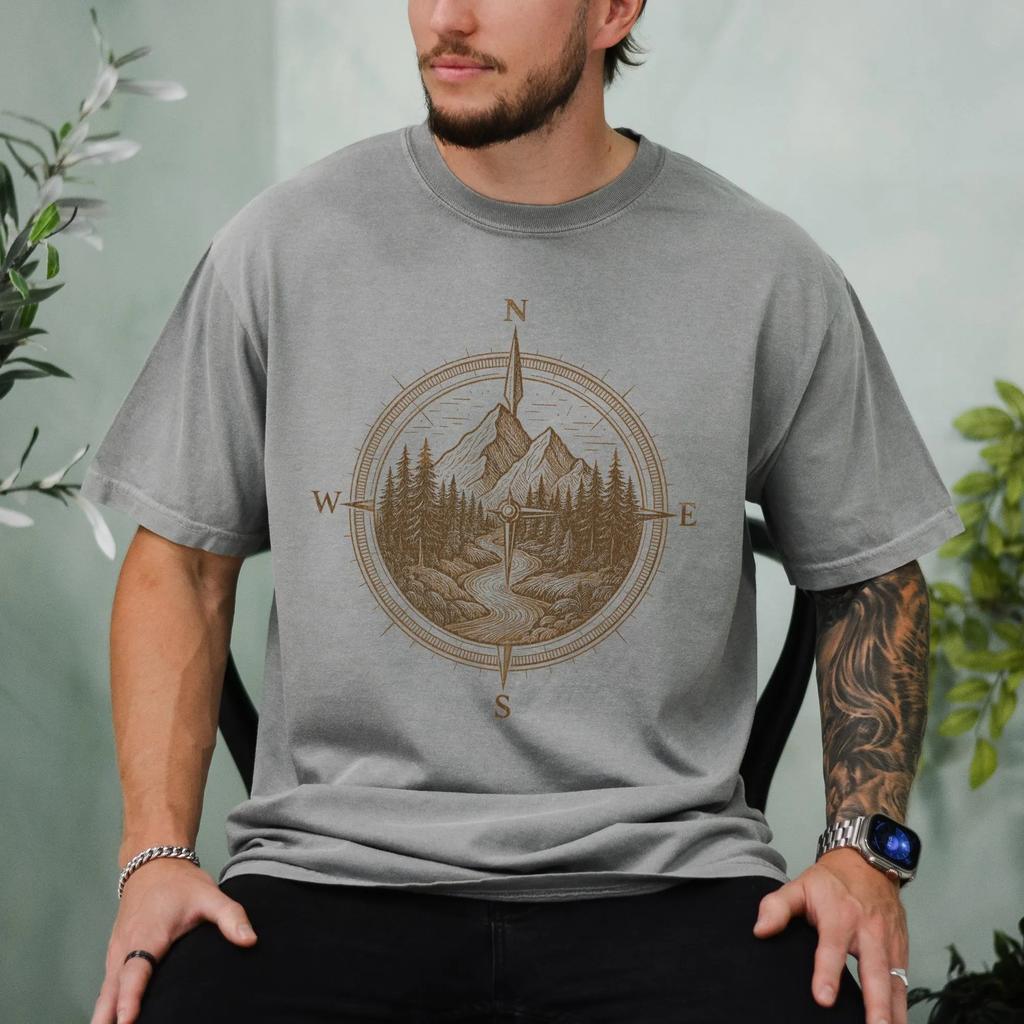 Men's Summer Casual T-shirt Simple and Comfortable Compass Mountain Graphic MenTee Comfort Colo