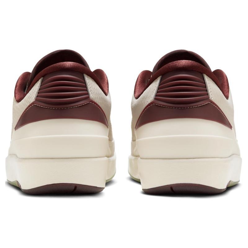 Air Jordan 2 Retro Low "Year Of The Dragon" Jordan FJ3468-100