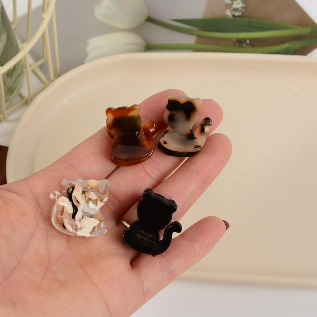4-Piece Set of Cute Kitten Acetate Small Claw Clips for Half-Up Hairstyles, Cat Hair Clips for Ponytails, Women's Hair Accessories Suitable f