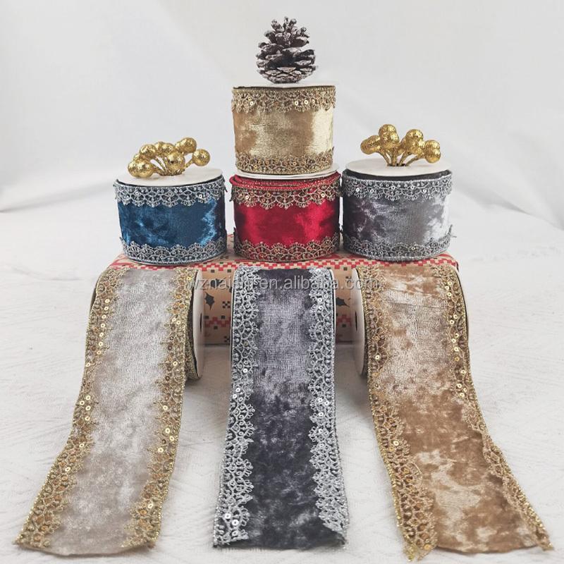 Maßgeschneidertes kabelgebundenes Weihnachts-Samtband mit exquisiter goldener Kante, metallisches Samtband zur Dekoration