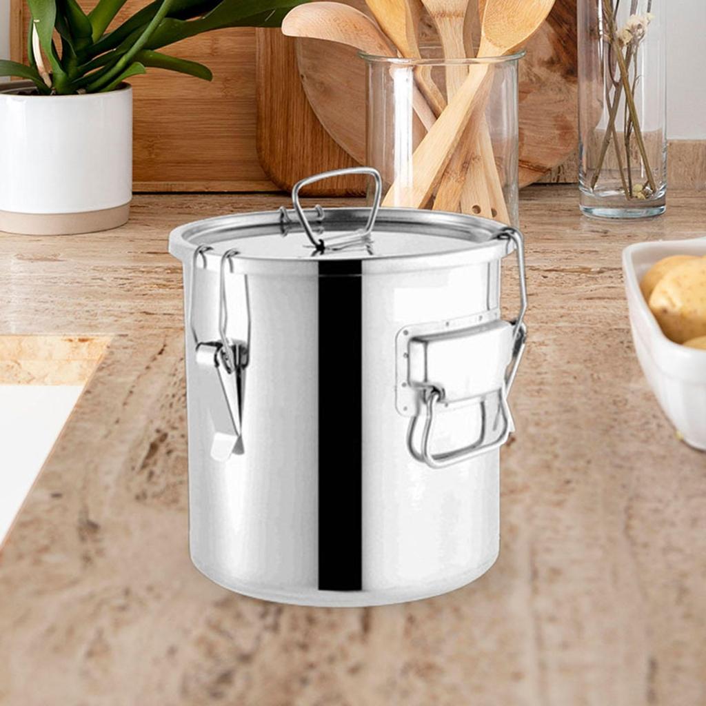 Airtight Stainless Steel Container for Storing Cooking Oil, Flour, Rice, Grains And Cereals