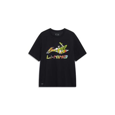 Li Ning Fresca y Cómoda Logo de Marca Estampado de Letras de Dibujos Animados Camiseta Casual de Cuello Redondo de Manga Corta Para Hombre Tops Negro AHST567-2