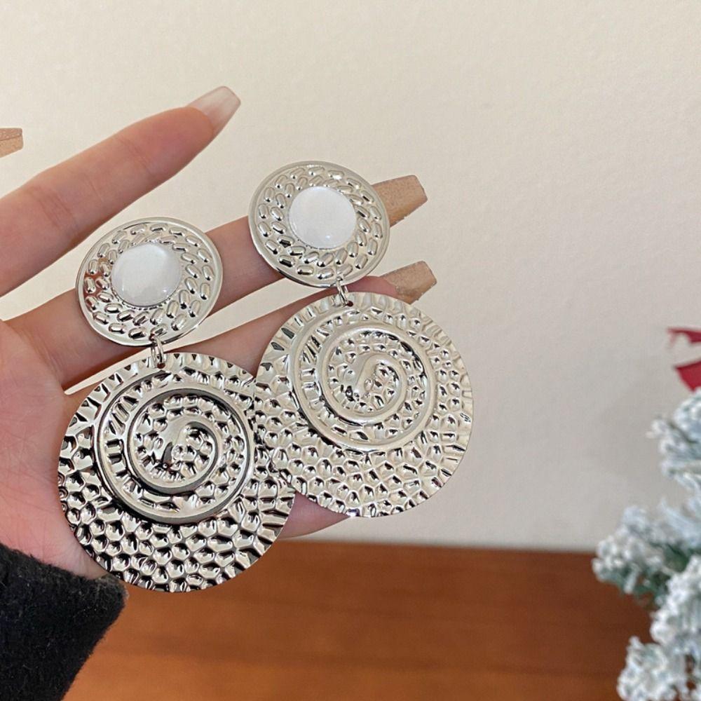 

Винтажные геометрические серьги Модные серьги-подвески Круглые плиссированные геометрические серьги для женщин