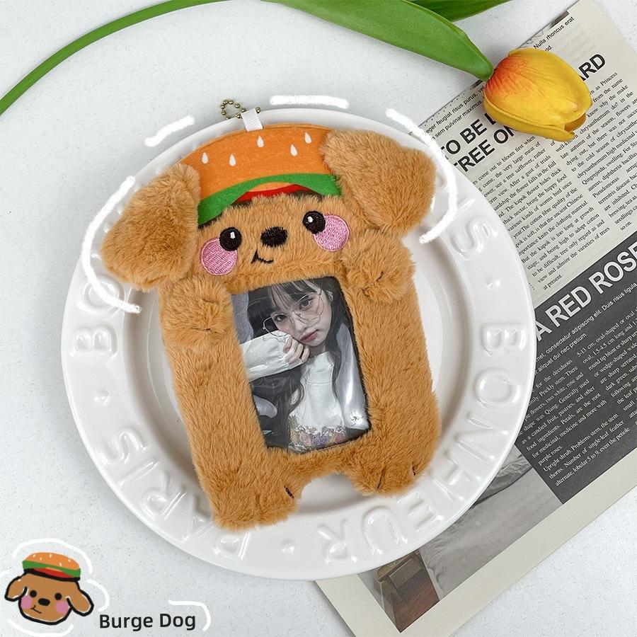 

Яркий плюшевый чехол для карточек в виде гамбургера с дизайном, который можно настроить. Идеально подходит для демонстрации карточек Polaroid.