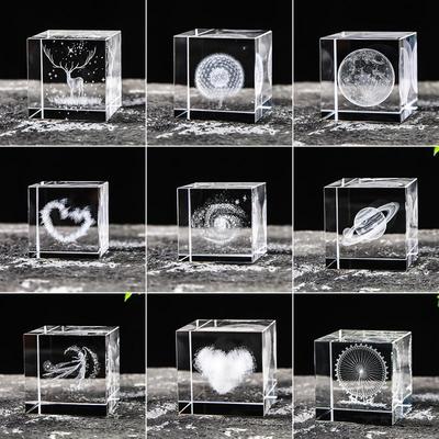 Cubi di Cristallo: Gocce di pioggia, Luna, Sistema Solare, Nuvole e Ornamento da scrivania a forma di cuore