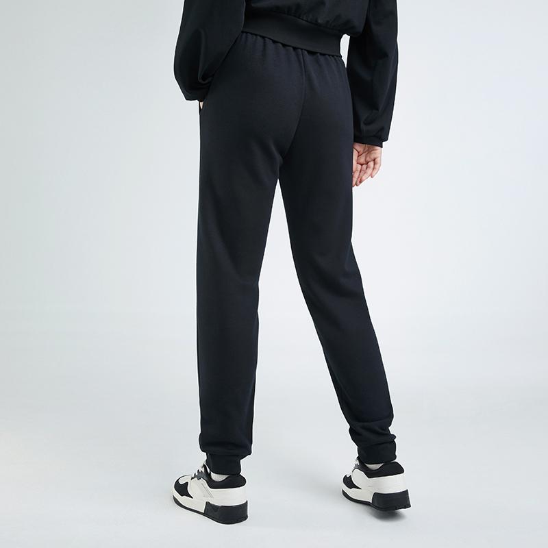 Anta Sports Lifestyle Series Solid Color Mid-Rise Cuffed Fleece Knit Joggers Women Joggers Black 962547312-1