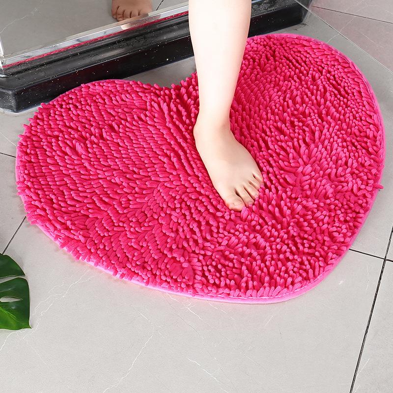 Chenille Heart Carpet Water Absorption Anti-Slip Mat Bathroom Toilet Door Mat Carpet Toilet Foot Mat