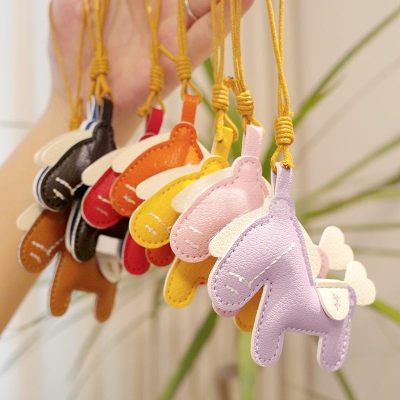 1Pcs Horse Pendant Decoration Trendy Cute Pony Pu Leather Keychain For Ladies Bag Keyring Charm Accessories