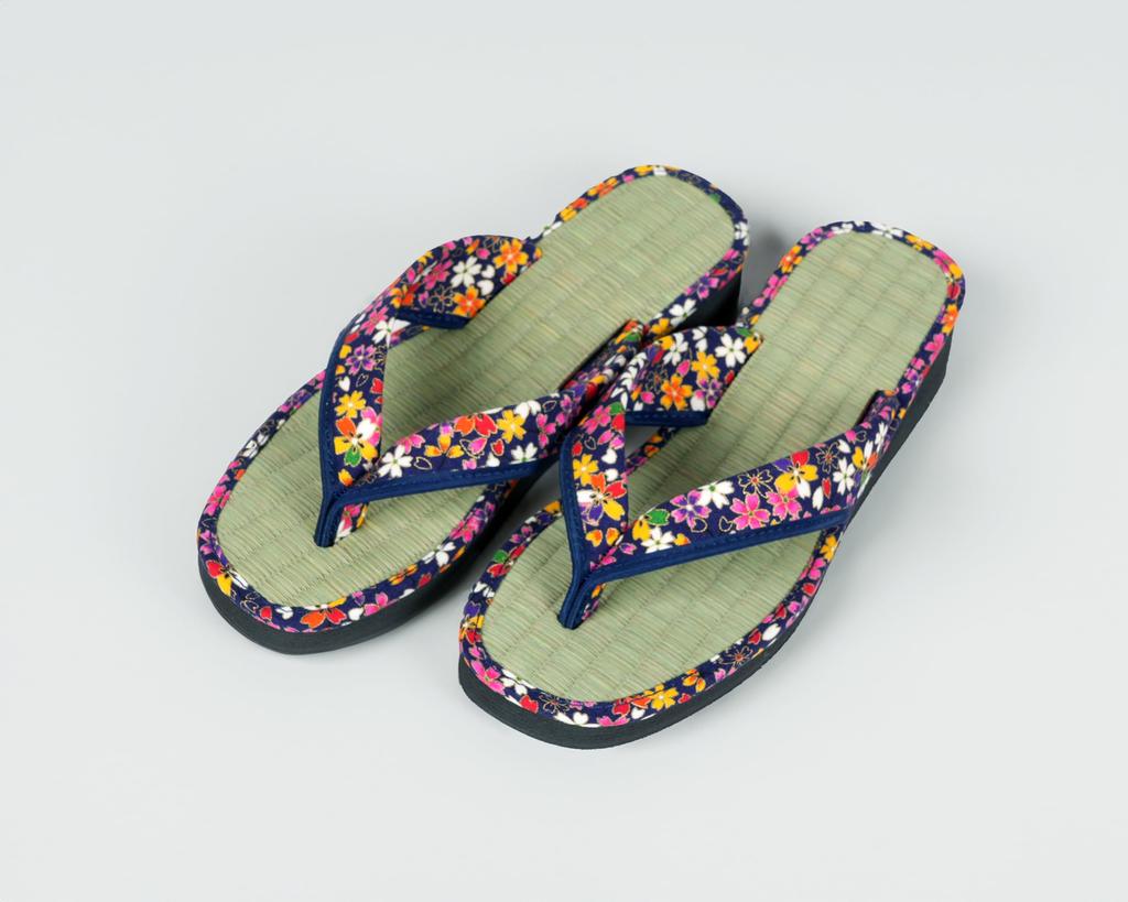 Zori Blommig Marinblå Storlek L I.S.M. Sandaler i japansk stil, Brokad, Blå,