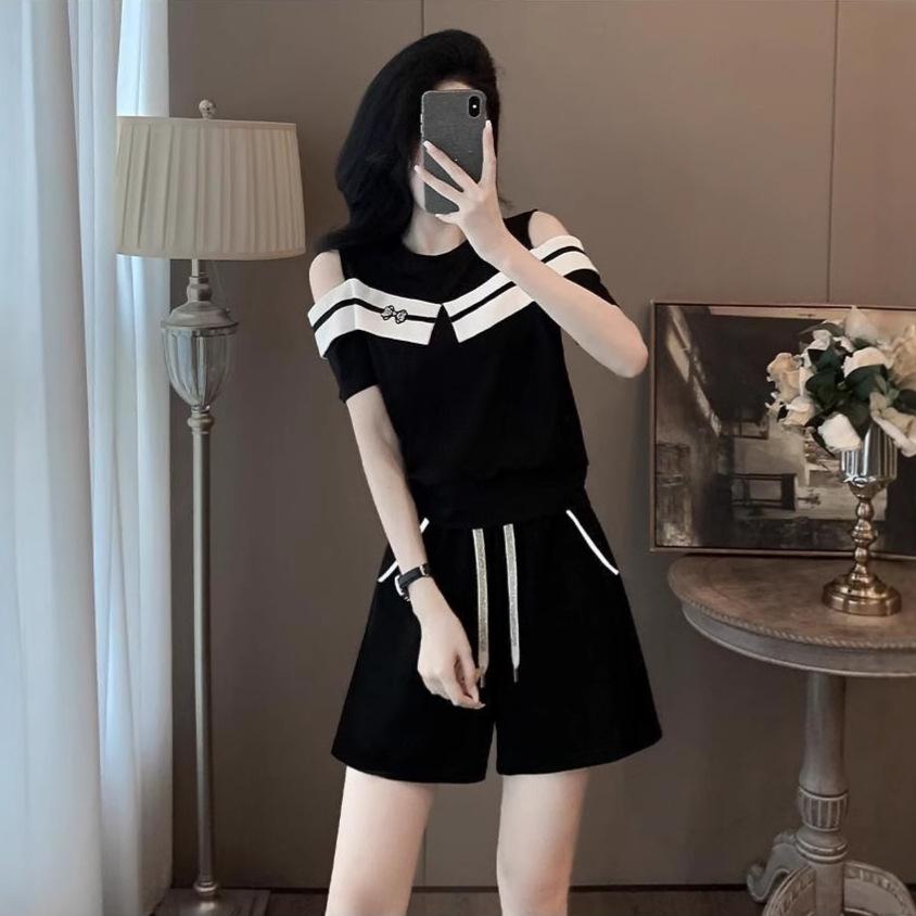 Sports Casual Suit for Women Summer Fashion Sexy Hottie Off-shoulder Short-sleeved Shorts Two-piece Set