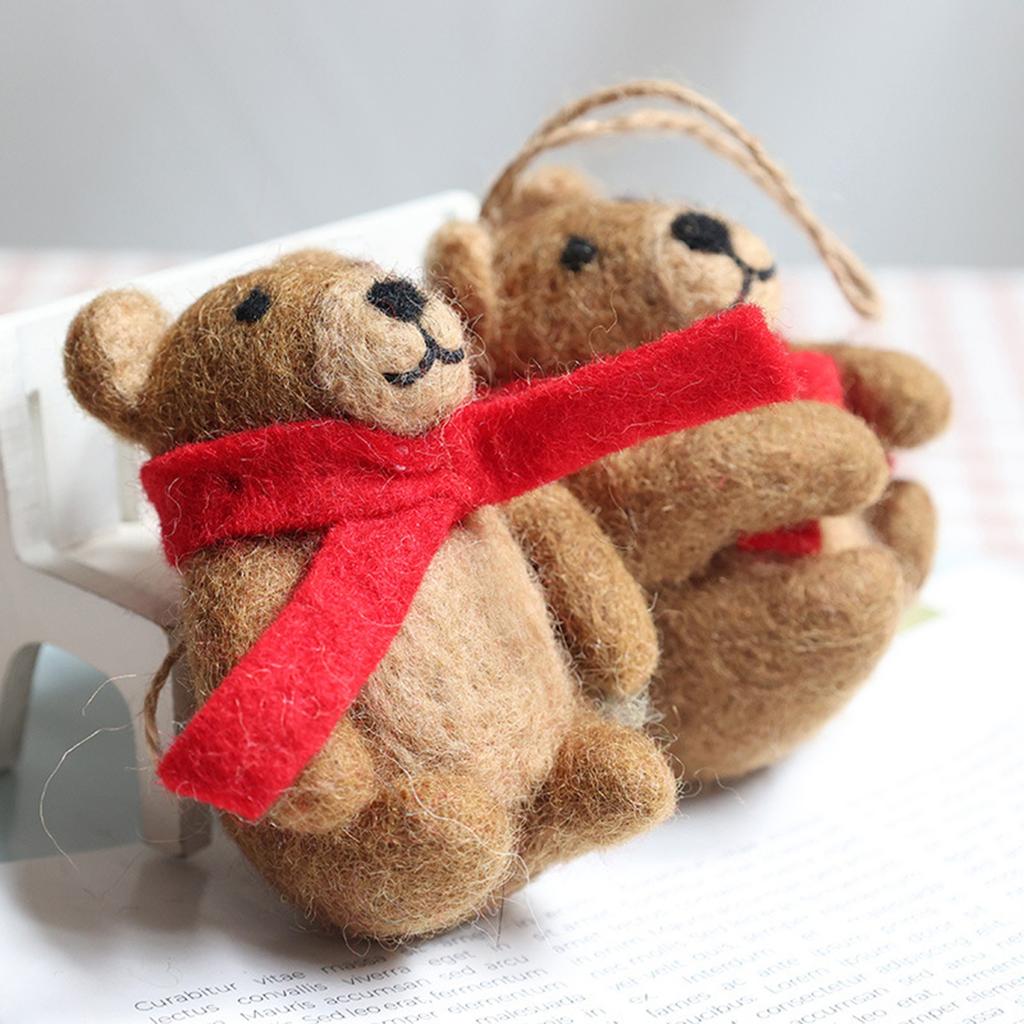 Brown Bear Pendant Keychain Felt Animal Charm Keyring Stylish Backpack Ornament Fashionable Accessory for Bags and Keys