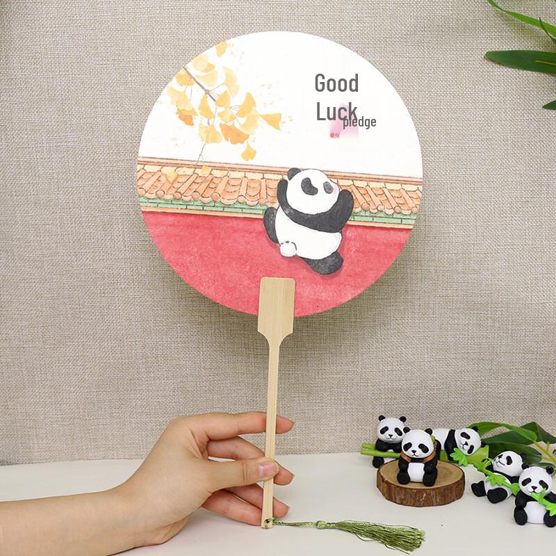 Цинси Илин Ручная роспись Бамбуковый веер с изображением панды