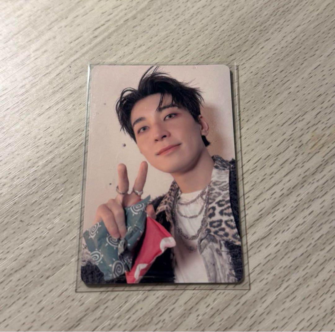 

[USED] Seventeen Wonwoo Beijing YZY Pop-Up Trading Card