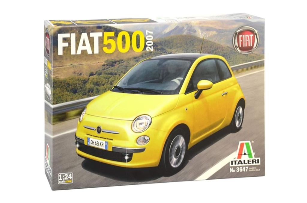Italeri 1/24 Scale Fiat 500 2007 Plastic Model Kit with Japanese Instructions (IT3647)