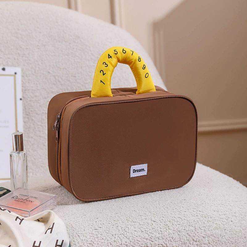 

Foldable High Aesthetic Value Makeup Bag With Hook Large Capacity Travel Storage Bag Portable Toiletry Bag For Travel