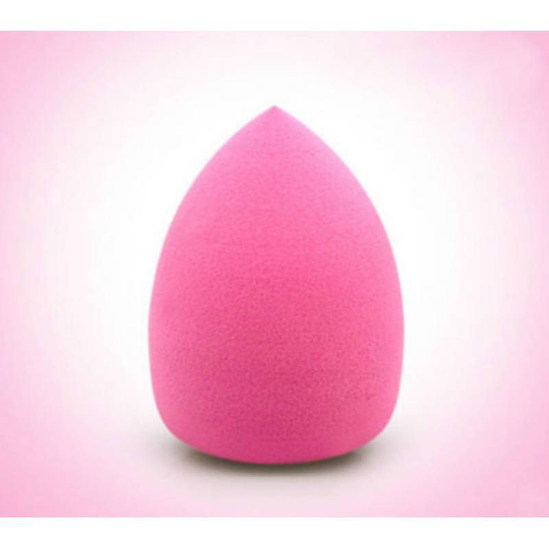 Makeup Puff Blender With Waterabsorbent Material For Blending Foundation And Powder