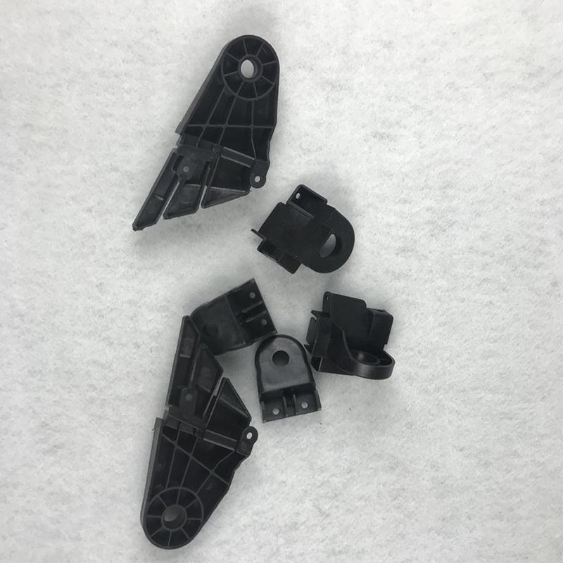 For Mercedes-Benz C CLASS W205 Headlight RS Bracket Repair Kit C180 C300 Headlight Claw A2058200414 A2058200514 Fixing Bracket