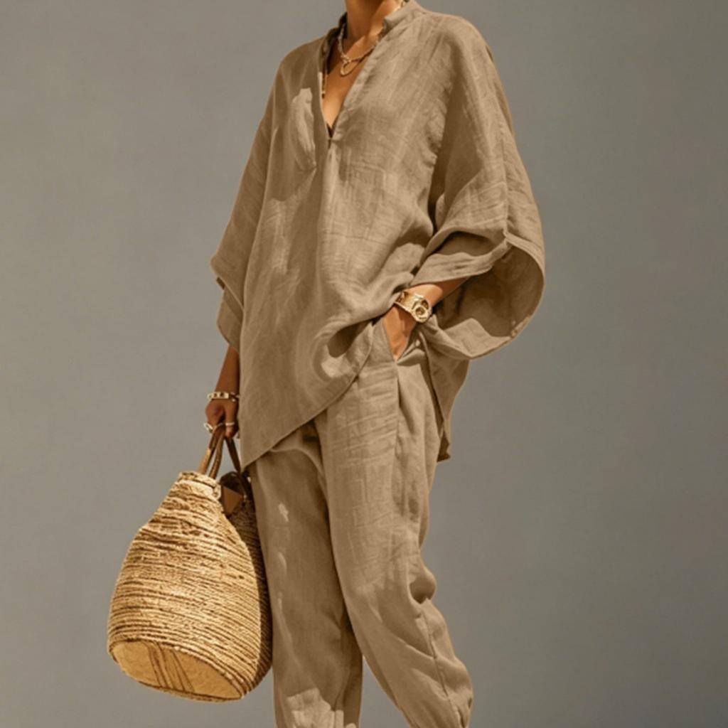 2026 Fashion Women's Solid Color, Casual Style Design Bat Sleeve V-Neck Lazy Loose Suit Women
