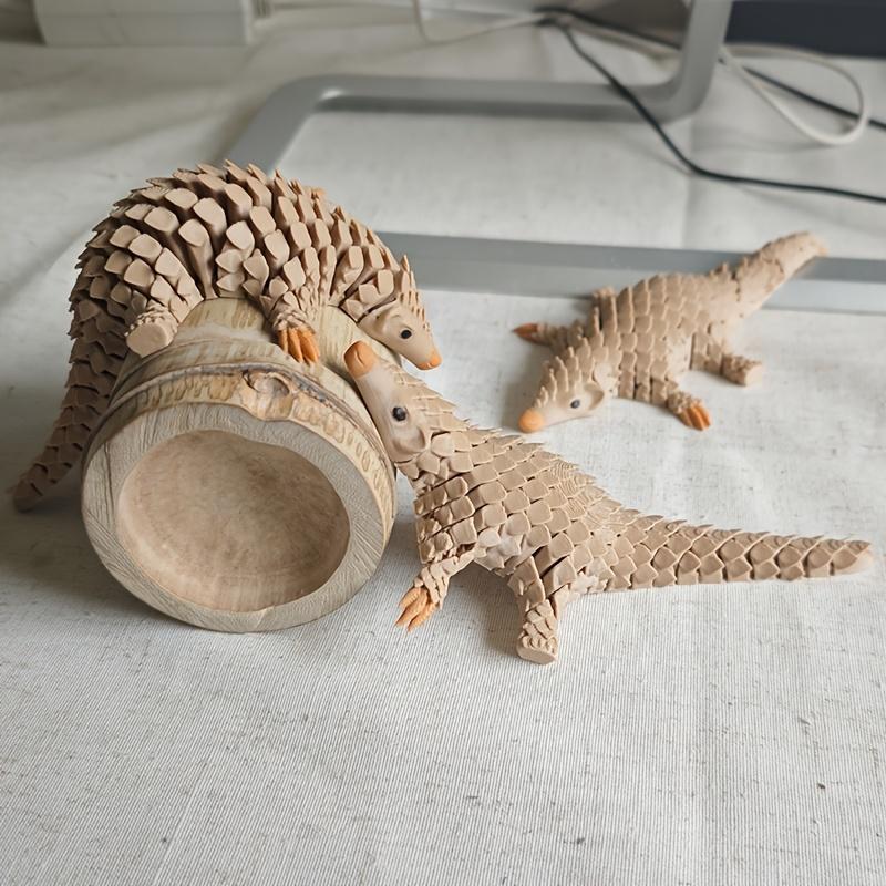 3D Printed Cute Pangolin Sculpture Hand-Painted Animal Figurine Office Desk Ornament Easter, Office Desk Decor, Party Decoration