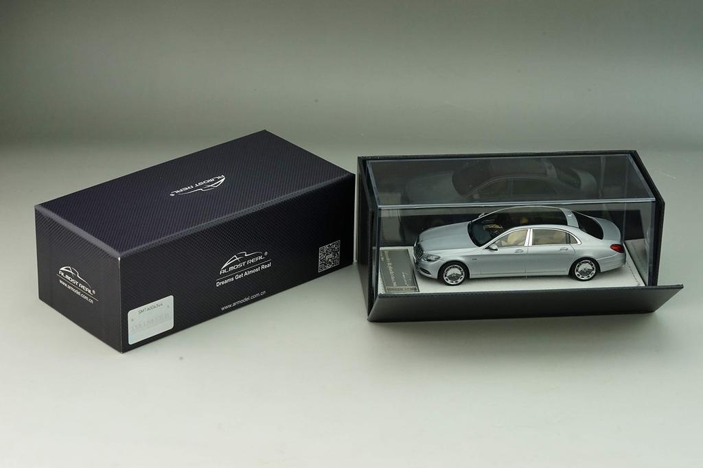 Almost Real Mercedes-Maybach S-Class - 2016 - Iridium Silver 1/43 Scale Complete Diecast Car (Product Number: 420103)