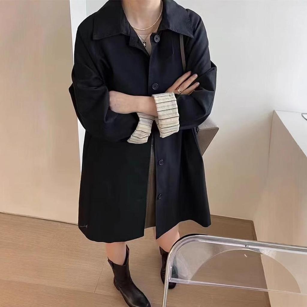 Dámský retro trenčkot střední délky na jaro 2025 - jarní styl, volný střih