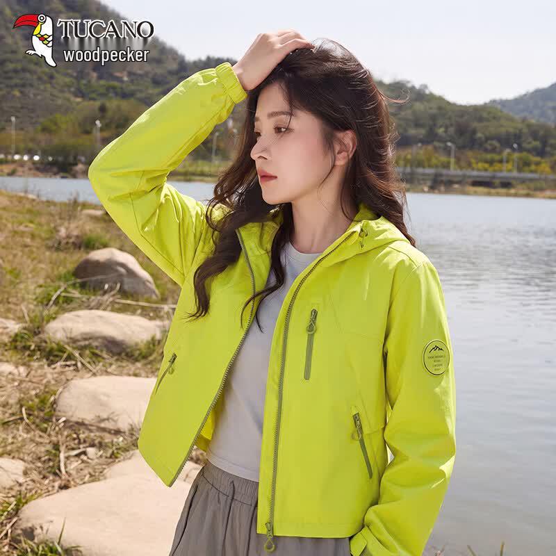 TUCANO Women's Short Hooded Outdoor Windbreaker Jacket