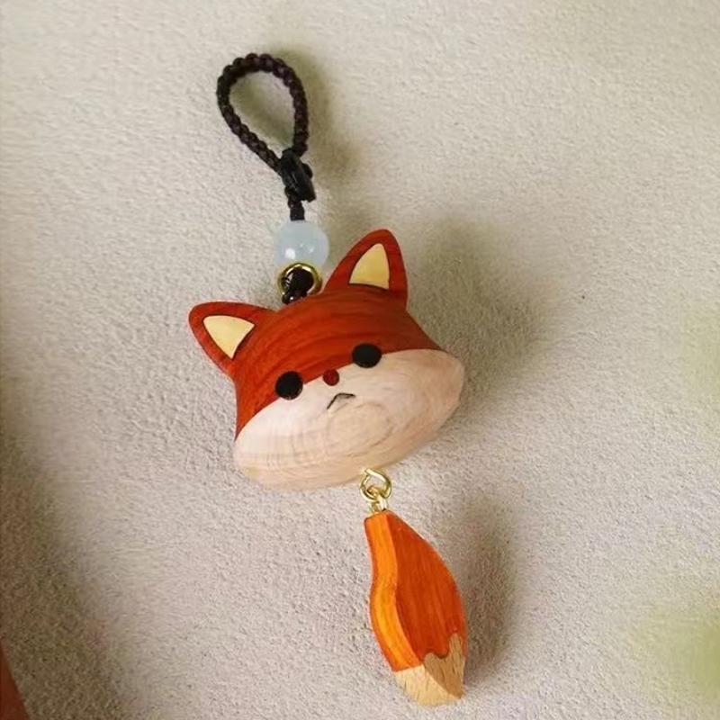 Ručne vyrezávaný drevený roztomilý prívesok líška Náhrdelník Kľúčenka Všestranné Dekoračné Doplnky Šperky Darček