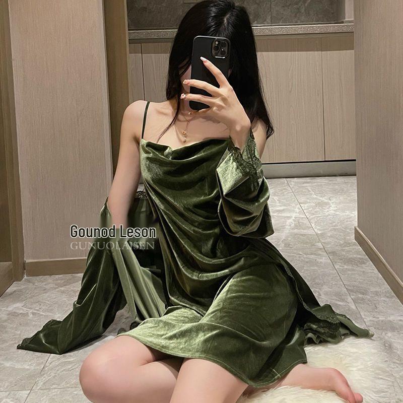 Goldener Samtspitzen-Pyjama-Set für Damen - Herbst/Winter-Kollektion 2025