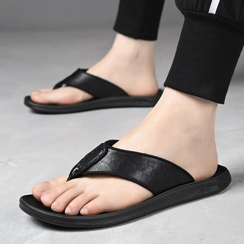 Fashion Summer Casual Fashion Slippers for Men Non-slip Outdoor Beach Shoes Male Designer New Luxury Cow Leather Men's Flip-flops