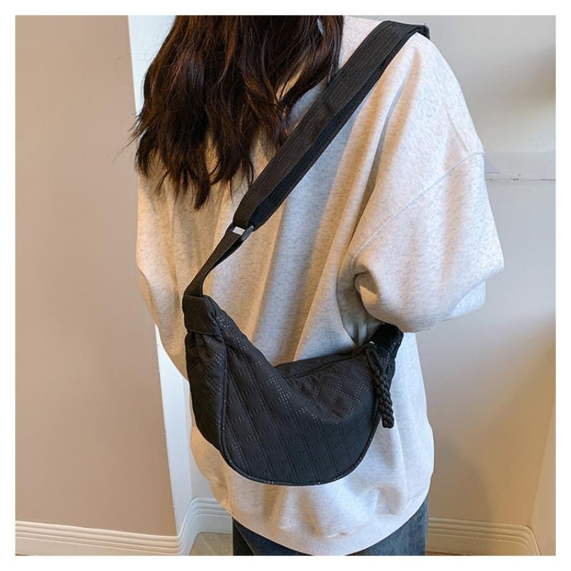 Women's New Shoulder Crossbody Dumpling Bag Large Capacity Tote Bag Solid Color Casual Versatile Nylon Fabric Bag Trendy